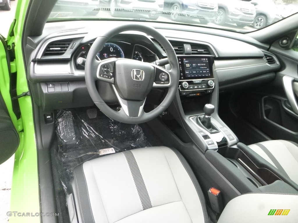 Black/Ivory Interior 2018 Honda Civic EX-T Coupe Photo #123712365