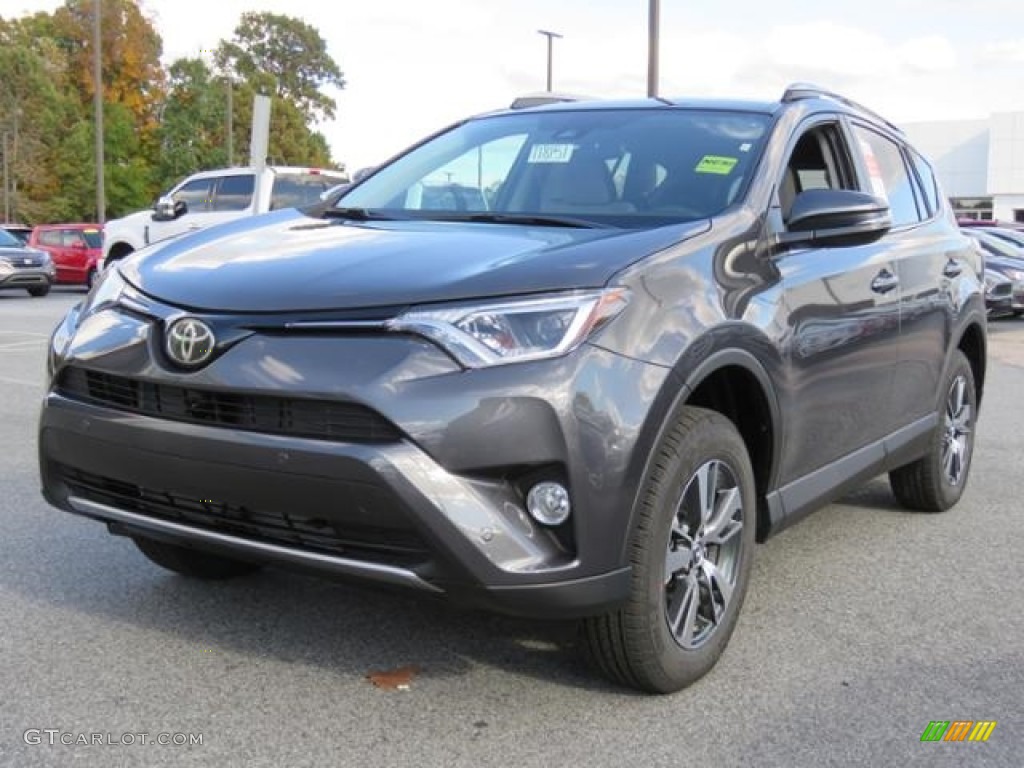 2018 RAV4 XLE - Magnetic Gray Metallic / Ash photo #3