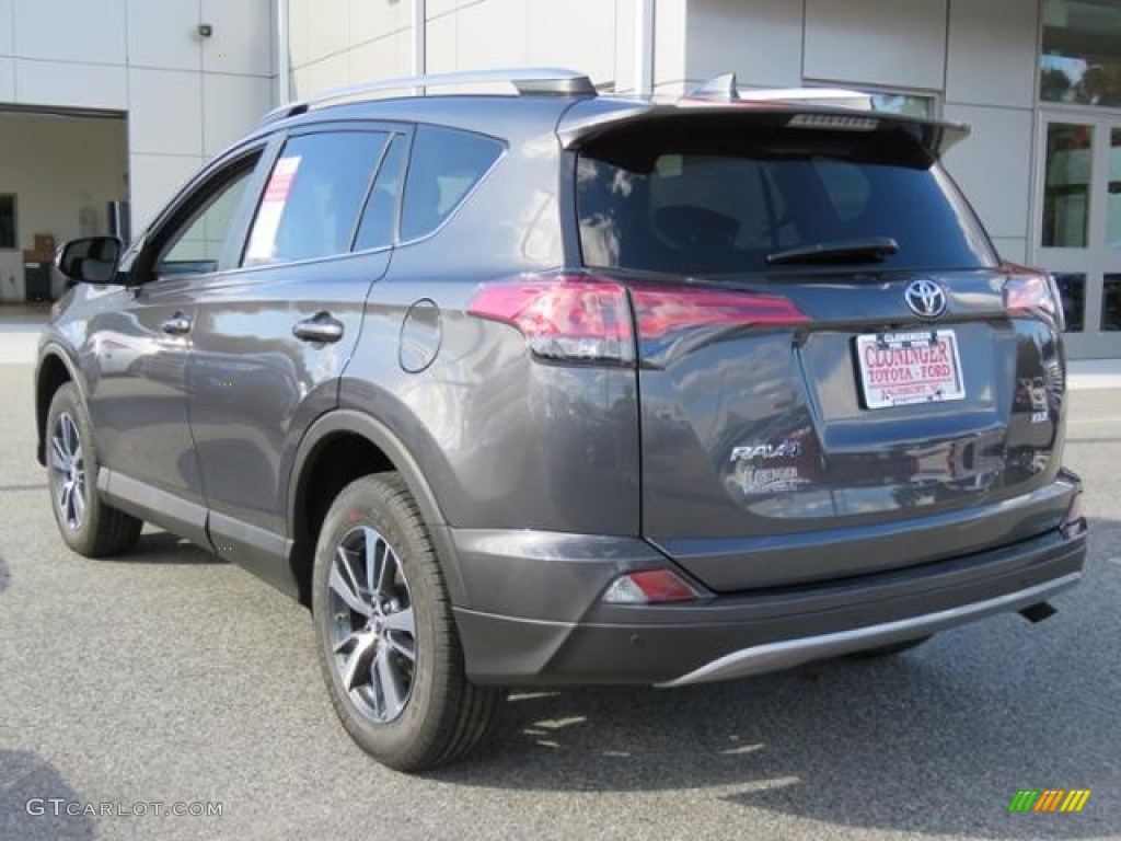 2018 RAV4 XLE - Magnetic Gray Metallic / Ash photo #4