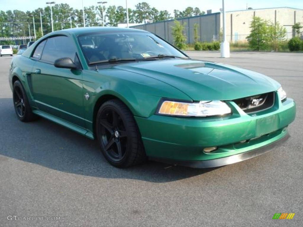 1999 Mustang GT Coupe - Electric Green Metallic / Dark Charcoal photo #9