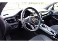 Volcano Grey Metallic - Macan  Photo No. 20