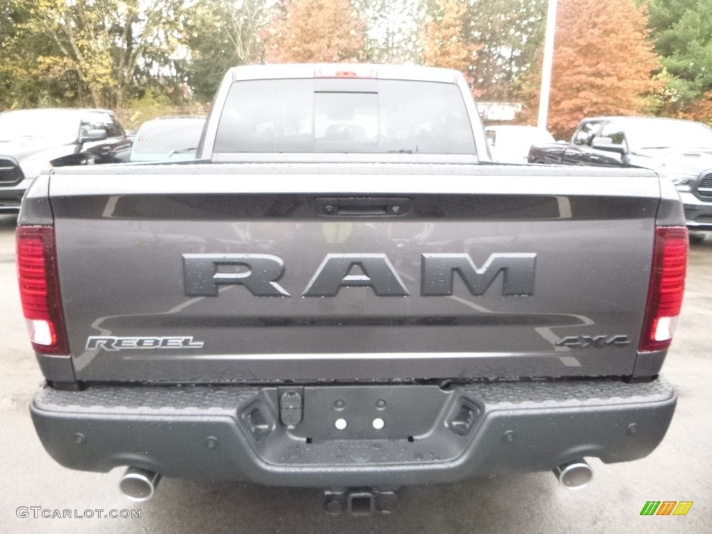 2018 1500 Rebel Crew Cab 4x4 - Granite Crystal Metallic / Black photo #4