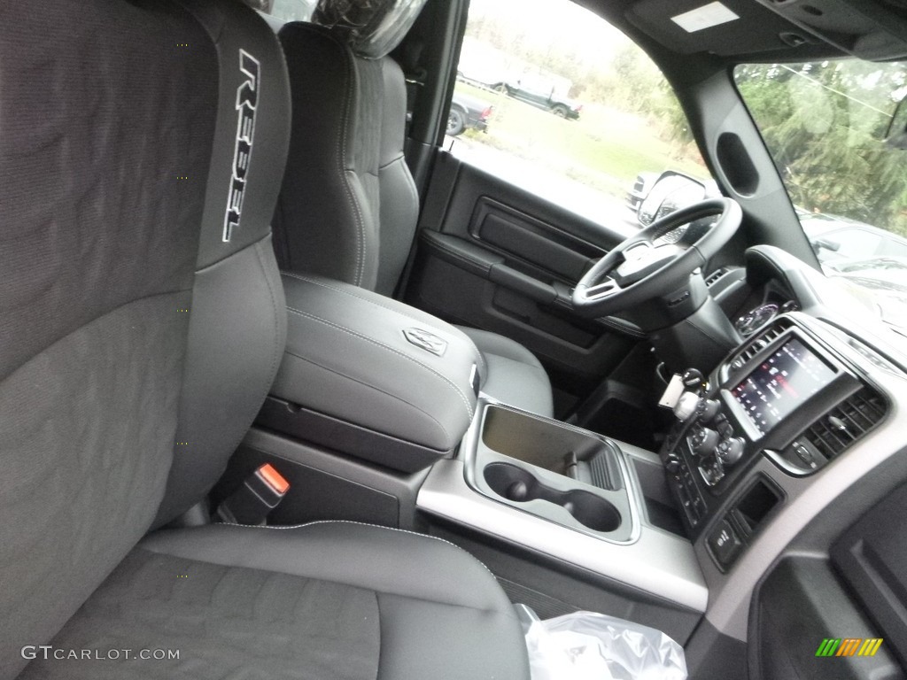 2018 1500 Rebel Crew Cab 4x4 - Granite Crystal Metallic / Black photo #10