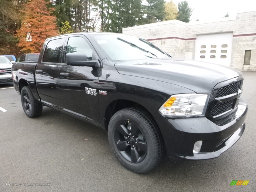 2018 1500 Express Crew Cab 4x4 - Brilliant Black Crystal Pearl / Black/Diesel Gray photo #7