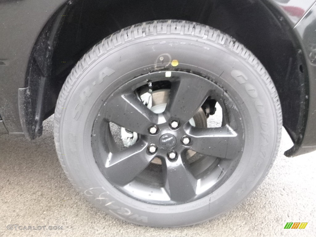 2018 1500 Express Crew Cab 4x4 - Brilliant Black Crystal Pearl / Black/Diesel Gray photo #9
