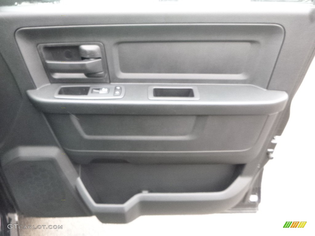 2018 1500 Express Crew Cab 4x4 - Brilliant Black Crystal Pearl / Black/Diesel Gray photo #12