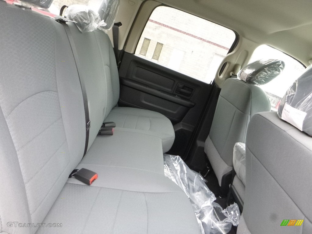 2018 1500 Express Crew Cab 4x4 - Brilliant Black Crystal Pearl / Black/Diesel Gray photo #13