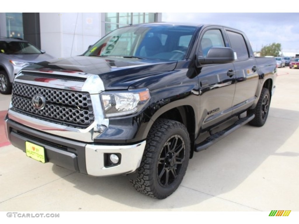 2018 Tundra TSS CrewMax - Midnight Black Metallic / Graphite photo #3