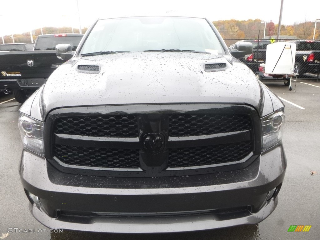 2018 1500 Night Crew Cab 4x4 - Granite Crystal Metallic / Black photo #11