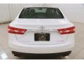 2015 Blizzard Pearl Toyota Avalon Limited  photo #16