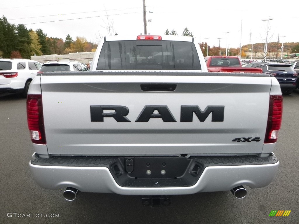 2018 1500 Night Crew Cab 4x4 - Bright Silver Metallic / Black photo #4