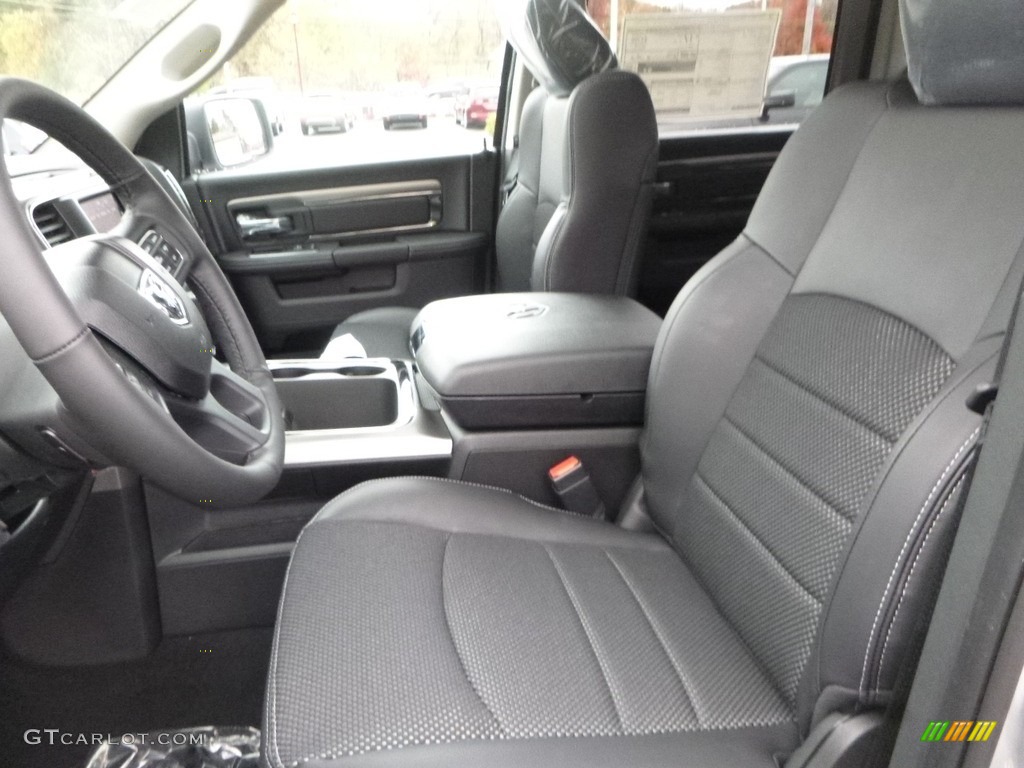 2018 1500 Night Crew Cab 4x4 - Bright Silver Metallic / Black photo #15