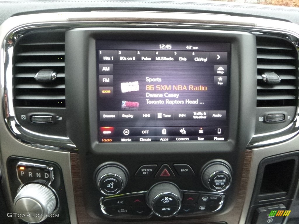 2018 1500 Laramie Crew Cab 4x4 - Bright Silver Metallic / Black photo #18