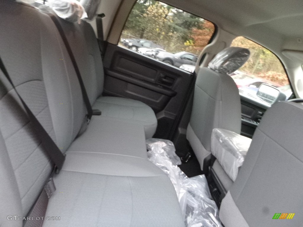 2018 1500 Express Crew Cab 4x4 - Brilliant Black Crystal Pearl / Black/Diesel Gray photo #12