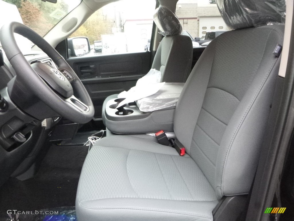 2018 1500 Express Crew Cab 4x4 - Brilliant Black Crystal Pearl / Black/Diesel Gray photo #14