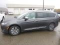 Granite Crystal Metallic 2018 Chrysler Pacifica Hybrid Limited Exterior