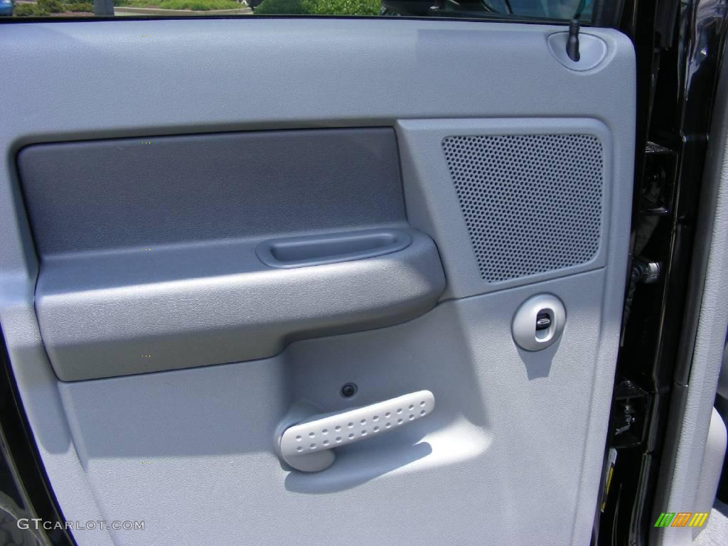 2006 Ram 1500 SLT Quad Cab 4x4 - Brilliant Black Crystal Pearl / Medium Slate Gray photo #15