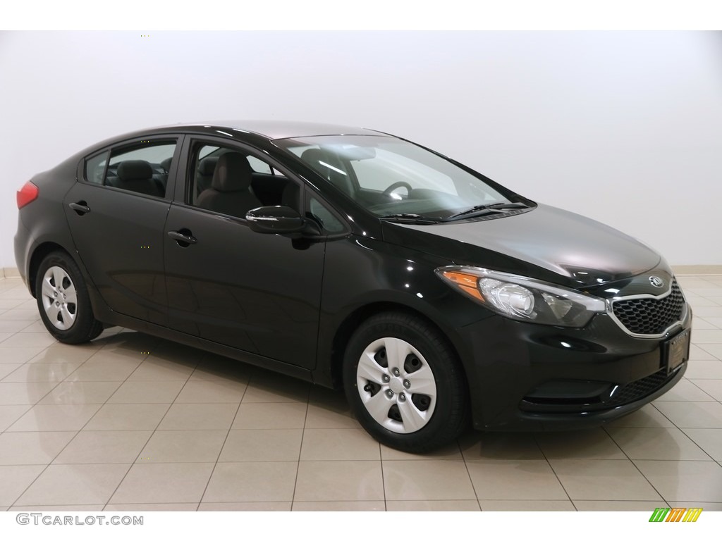 Aurora Black Kia Forte