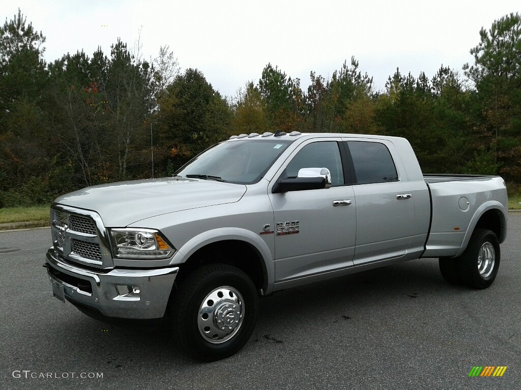 2018 Ram 3500 Laramie Mega Cab 4x4 Dual Rear Wheel Exterior Photos