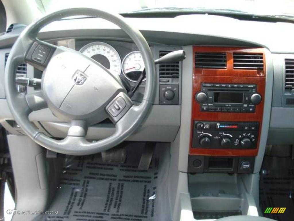 2006 Durango SLT HEMI 4x4 - Brilliant Black / Dark Slate Gray/Light Slate Gray photo #15