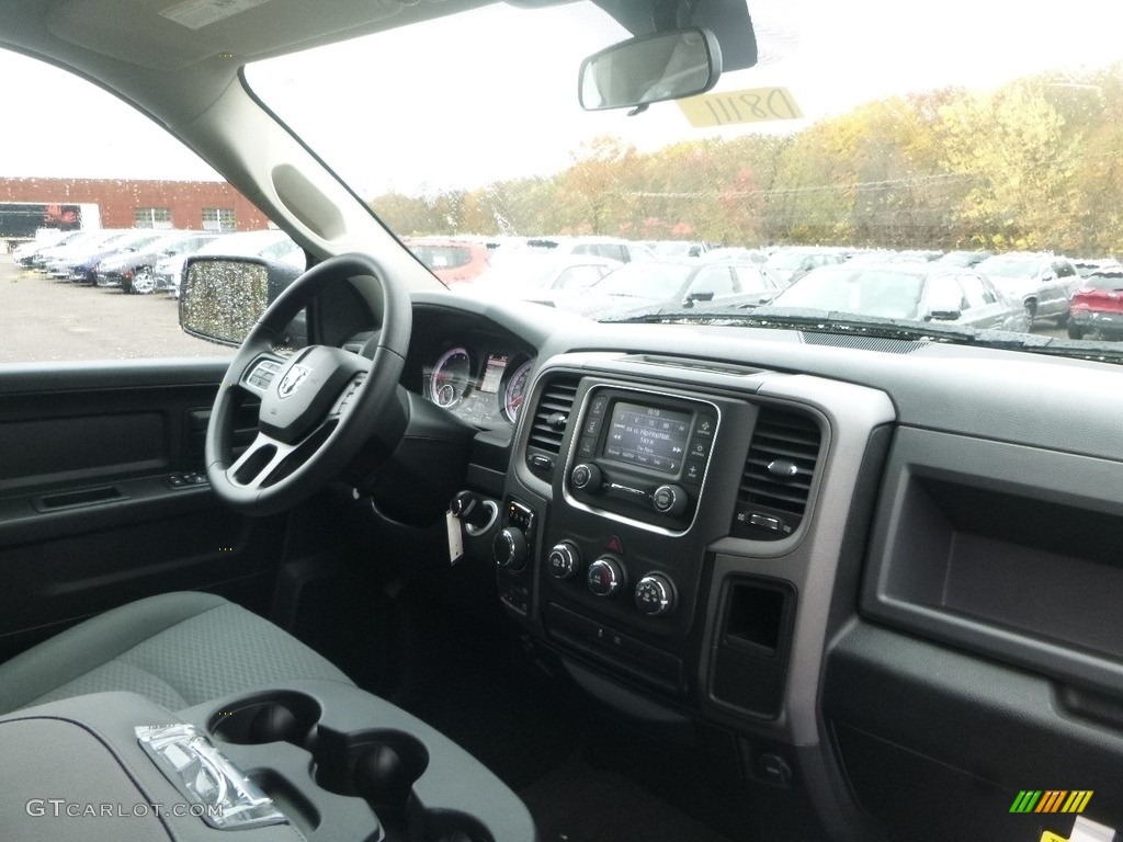 2018 1500 Express Crew Cab 4x4 - Brilliant Black Crystal Pearl / Black/Diesel Gray photo #11