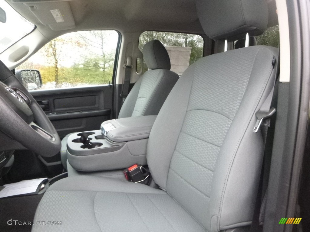 2018 1500 Express Crew Cab 4x4 - Brilliant Black Crystal Pearl / Black/Diesel Gray photo #17