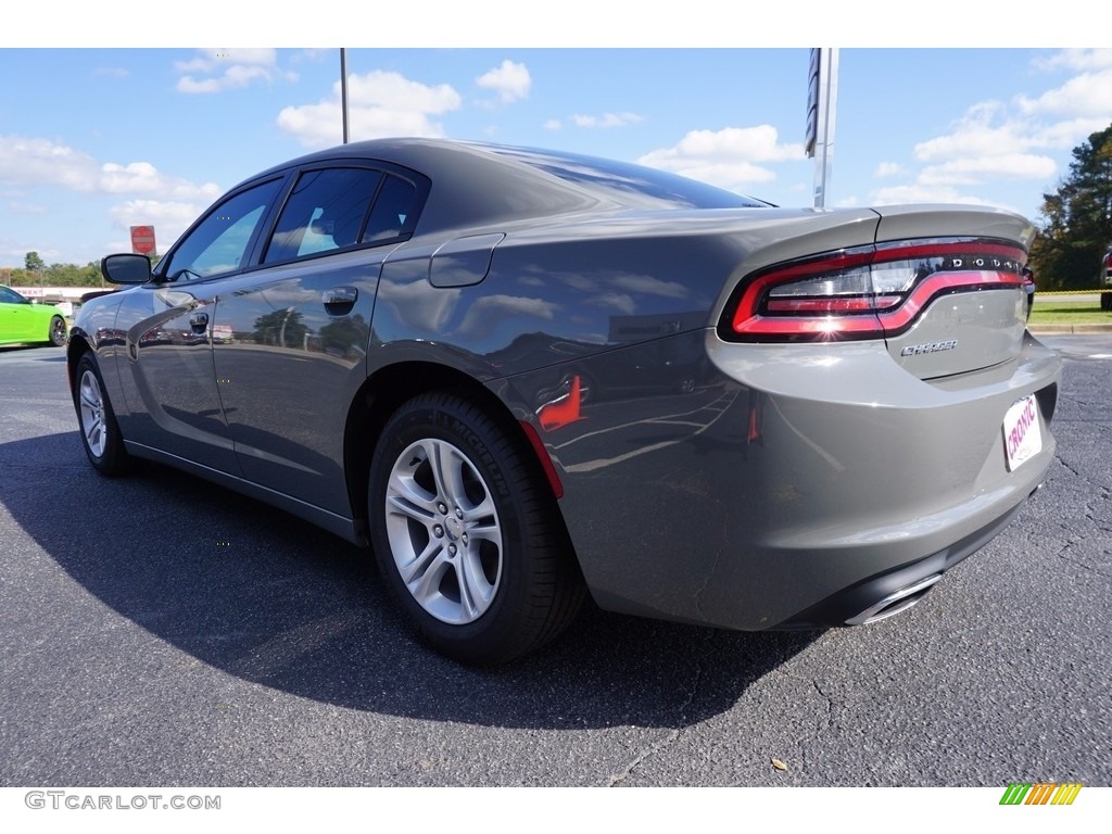 2017 Charger SE - Destroyer Grey / Black photo #5