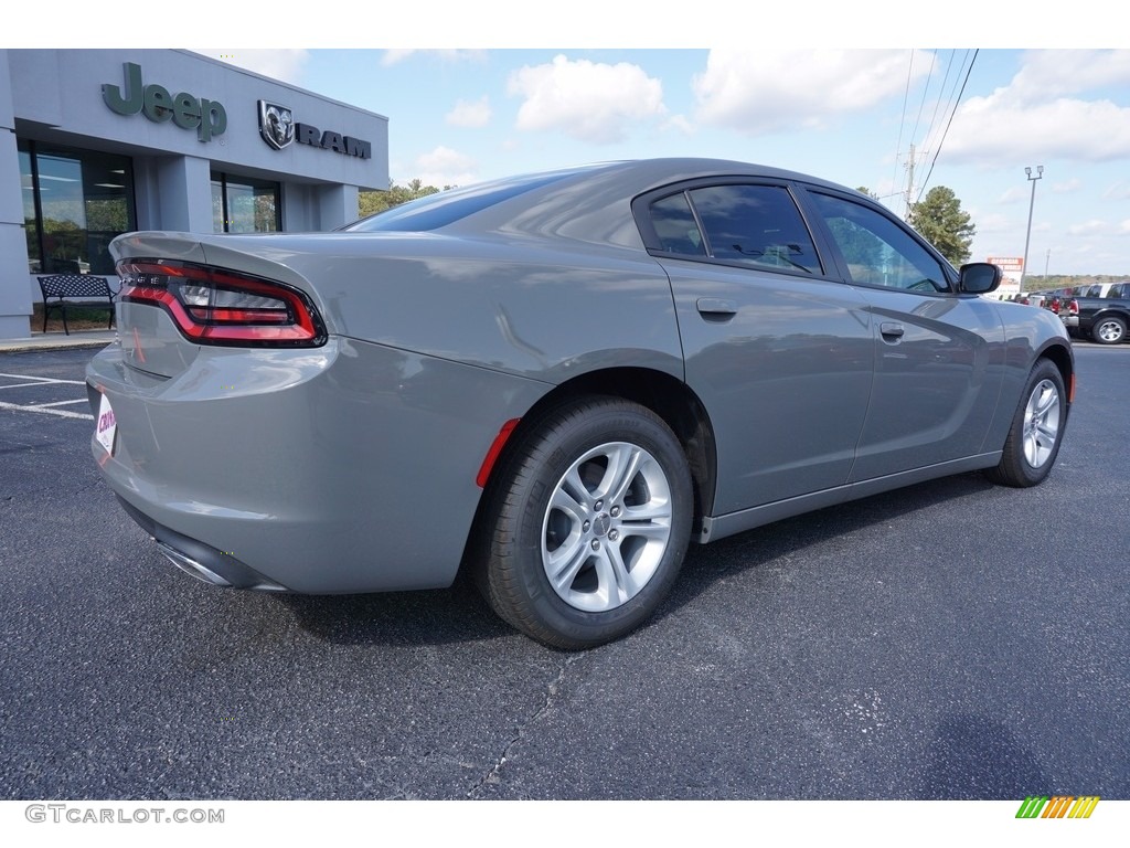 2017 Charger SE - Destroyer Grey / Black photo #7