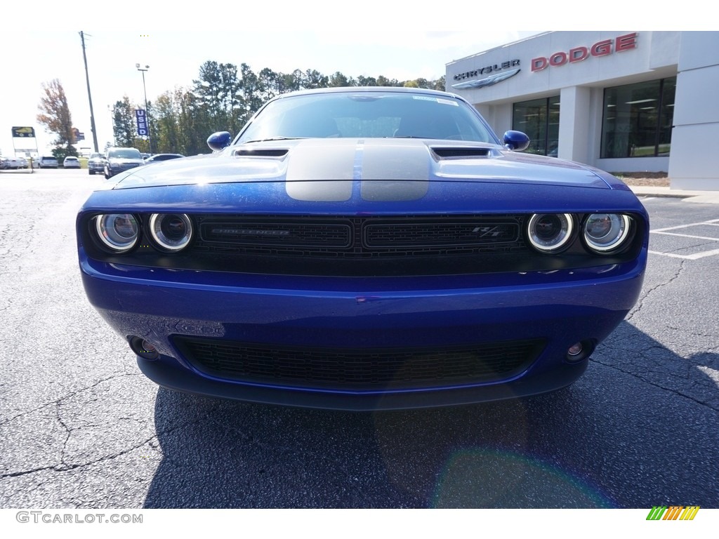2018 IndiGo Blue Dodge Challenger R/T 123718461 Photo 2 GTCarLot