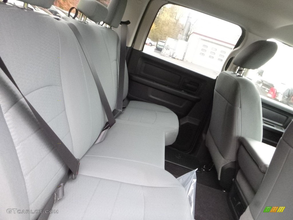 2018 1500 Express Crew Cab 4x4 - Brilliant Black Crystal Pearl / Black/Diesel Gray photo #12