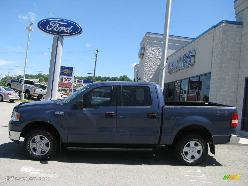 2004 F150 XLT SuperCrew 4x4 - Medium Wedgewood Blue Metallic / Tan photo #2