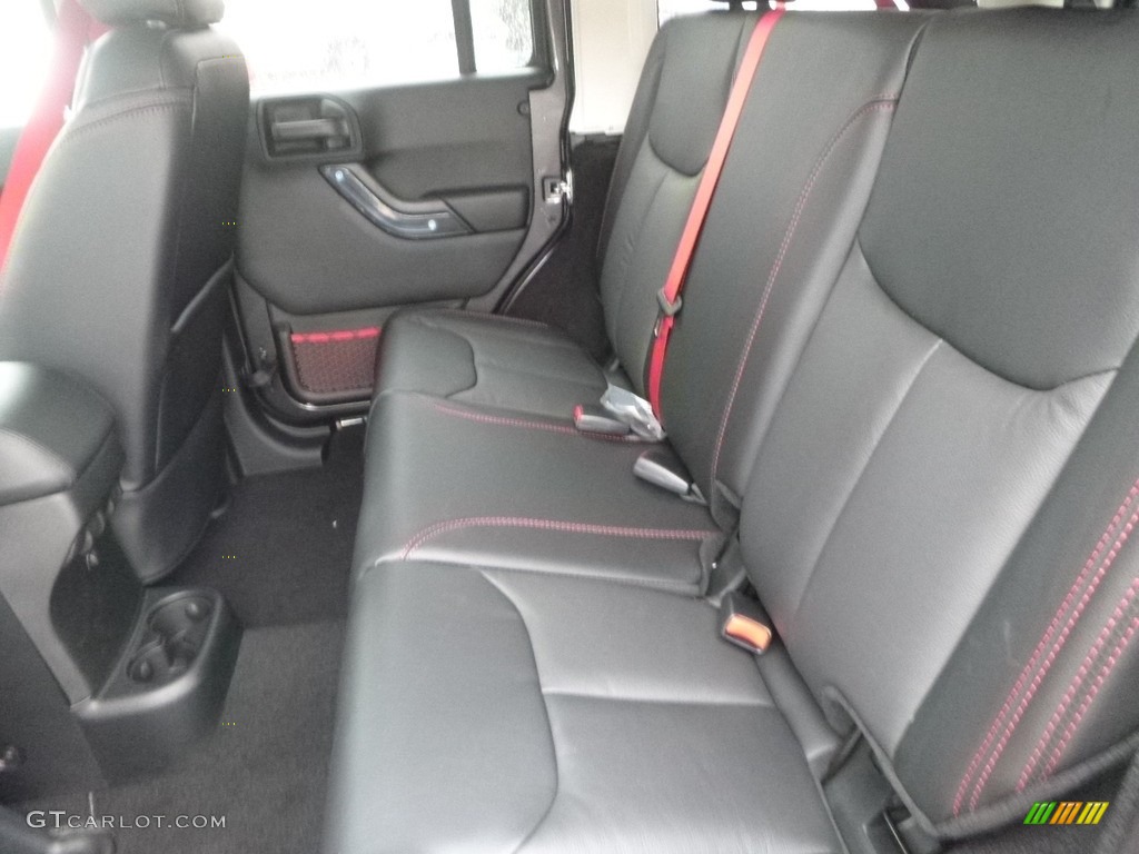 2018 Jeep Wrangler Unlimited Rubicon Recon 4x4 Rear Seat Photo #123743648