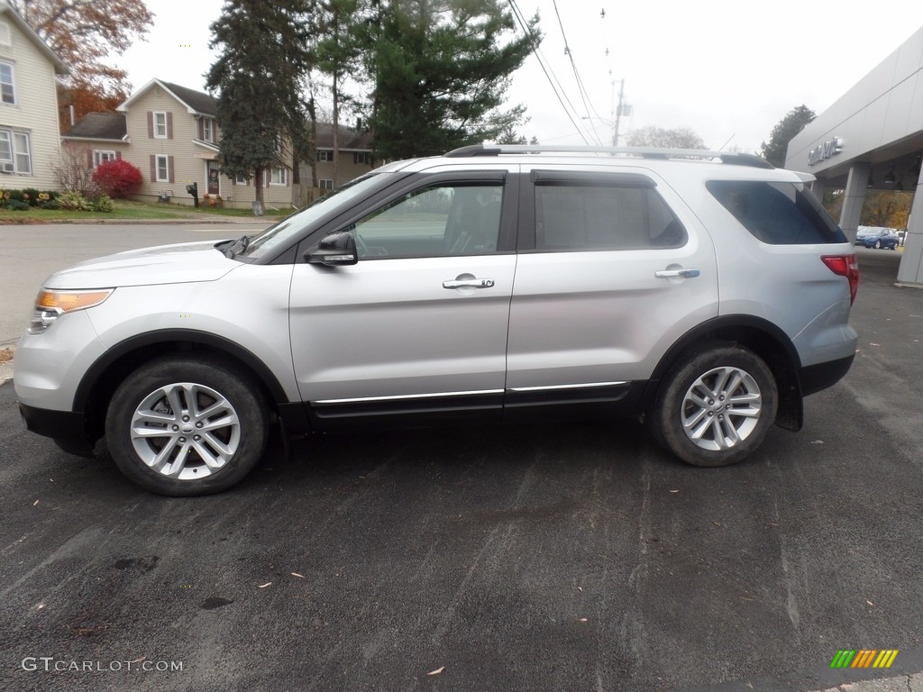 2013 Explorer XLT 4WD - Ingot Silver Metallic / Charcoal Black photo #4