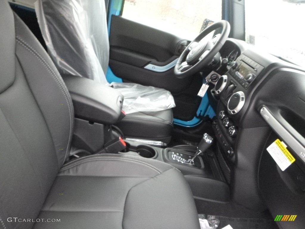 2018 Wrangler Rubicon 4x4 - Chief Blue / Black photo #10