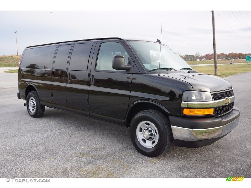2017 Express 3500 Passenger LT - Black / Medium Pewter photo #9