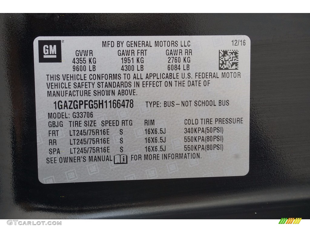 2017 Express 3500 Passenger LT - Black / Medium Pewter photo #39