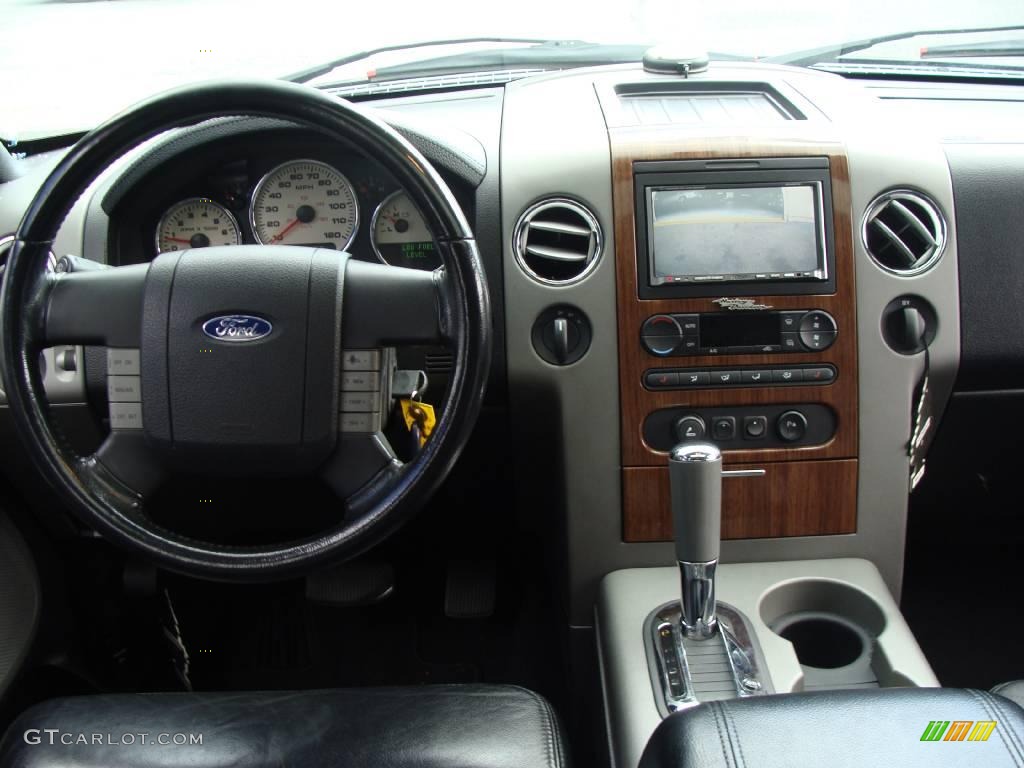 2004 F150 Lariat SuperCrew 4x4 - Black / Black/Medium Flint photo #19