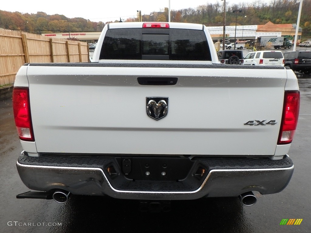 2018 1500 Big Horn Crew Cab 4x4 - Bright White / Black/Diesel Gray photo #4