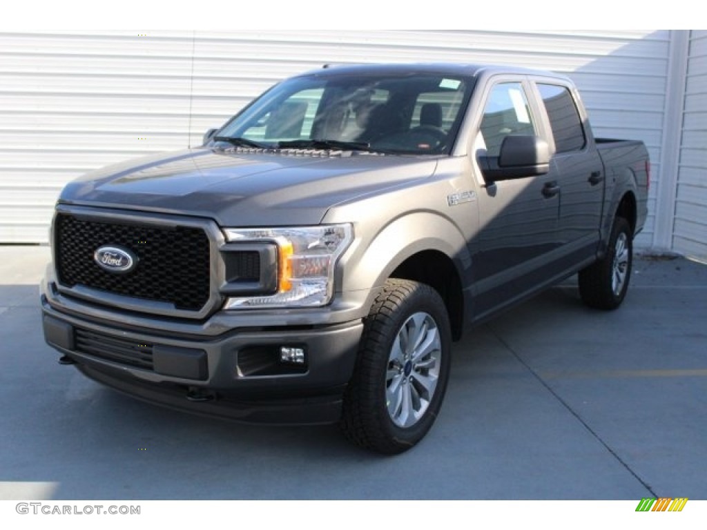 2018 F150 XL SuperCrew 4x4 - Magnetic / Earth Gray photo #3
