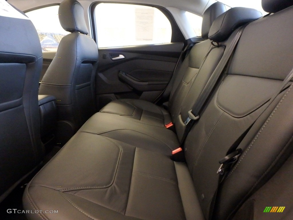 2018 Ford Focus Titanium Sedan Rear Seat Photos
