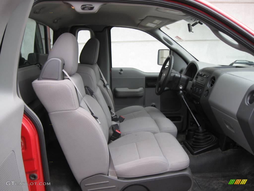 2005 F150 XL Regular Cab - Bright Red / Medium Flint Grey photo #5