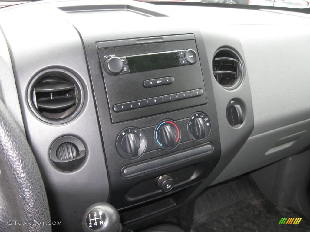 2005 F150 XL Regular Cab - Bright Red / Medium Flint Grey photo #6