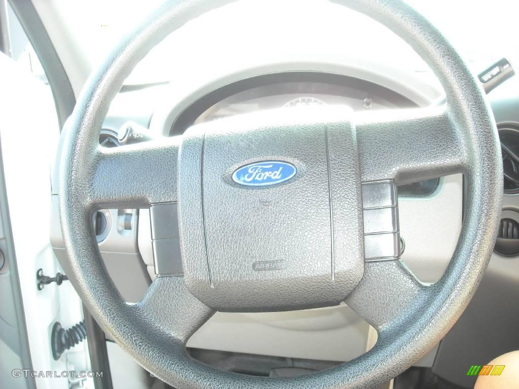 2006 F150 XL Regular Cab - Oxford White / Medium/Dark Flint photo #16