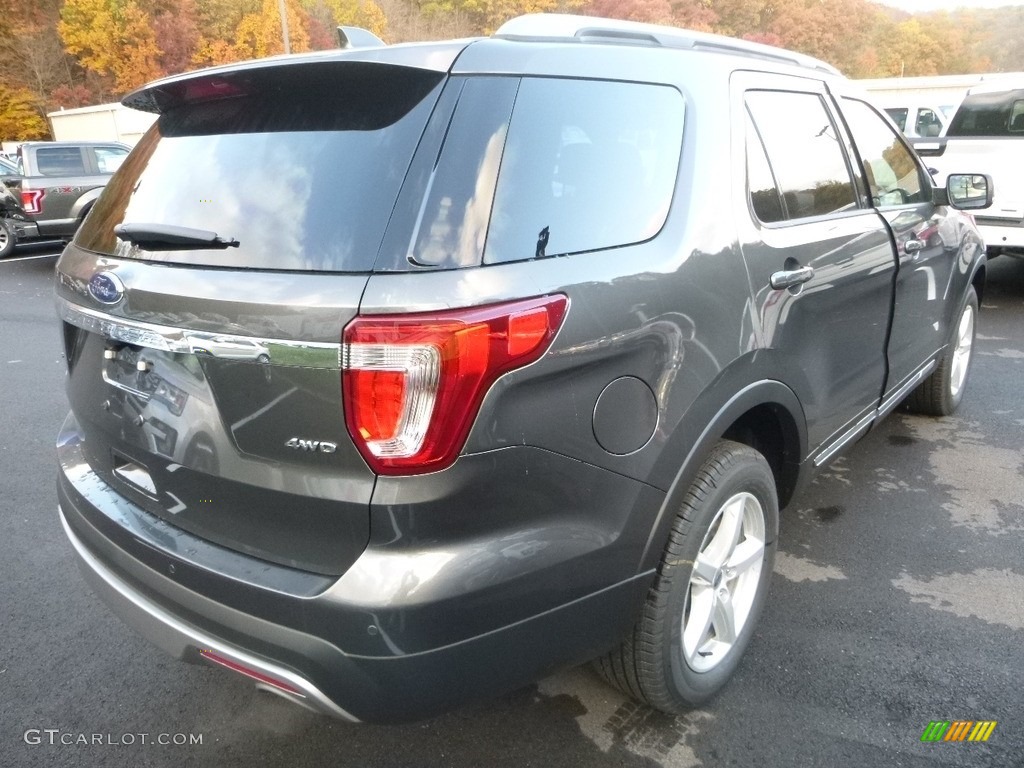 2017 Explorer XLT 4WD - Magnetic / Ebony Black photo #2