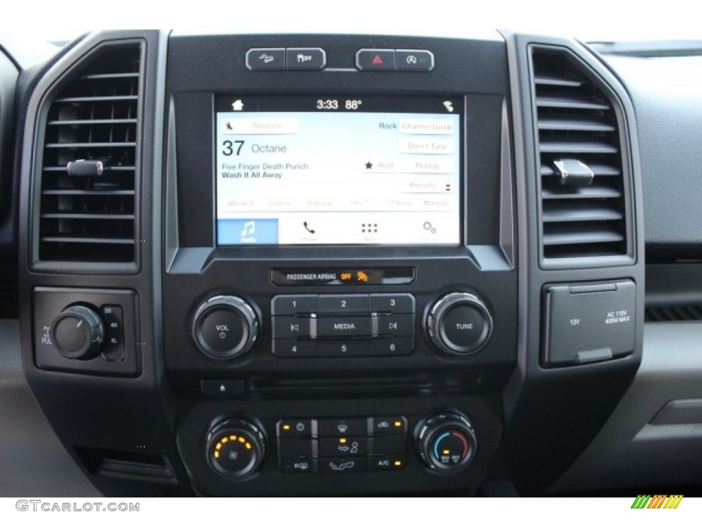 2018 F150 XL SuperCrew 4x4 - Ingot Silver / Earth Gray photo #13