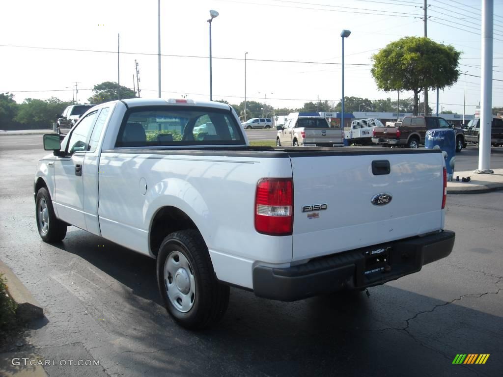 2006 F150 XL Regular Cab - Oxford White / Medium/Dark Flint photo #29