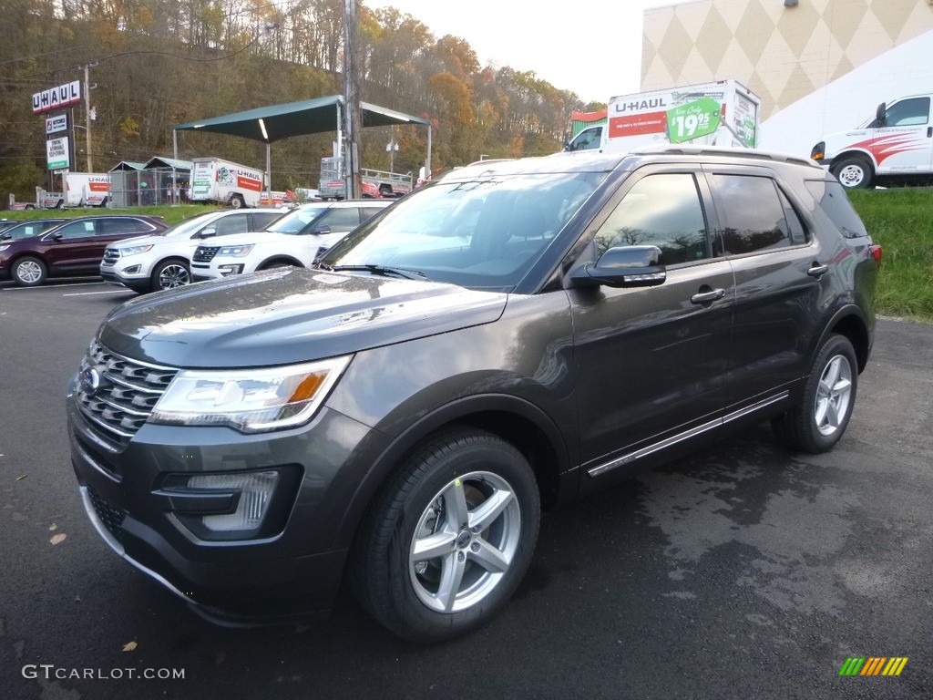 2017 Explorer XLT 4WD - Magnetic / Ebony Black photo #5