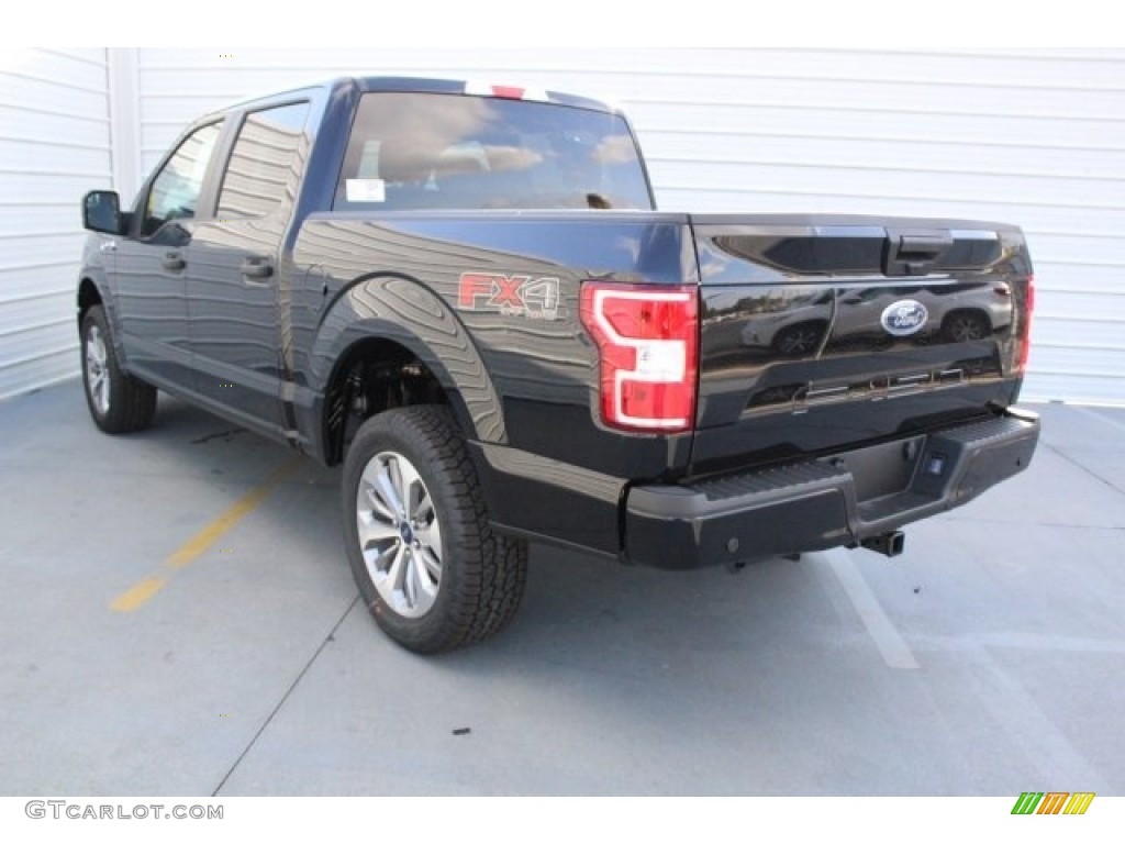 2018 F150 STX SuperCrew - Shadow Black / Earth Gray photo #6