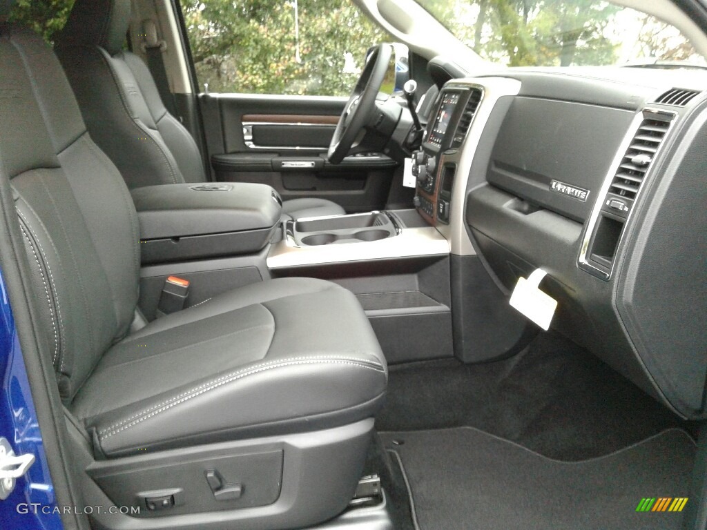 2018 Ram 3500 Laramie Crew Cab 4x4 Dual Rear Wheel Front Seat Photo #123757580