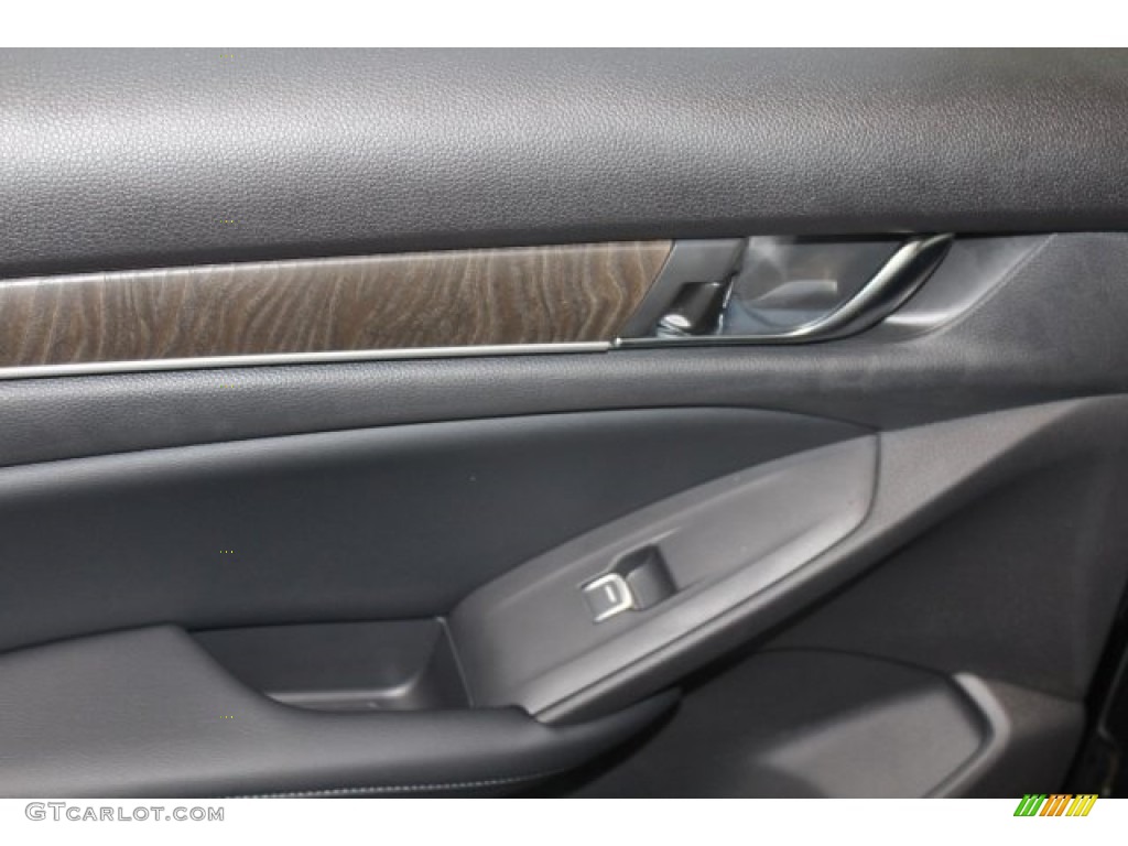 2018 Honda Accord EX-L Sedan Black Door Panel Photo #123758591